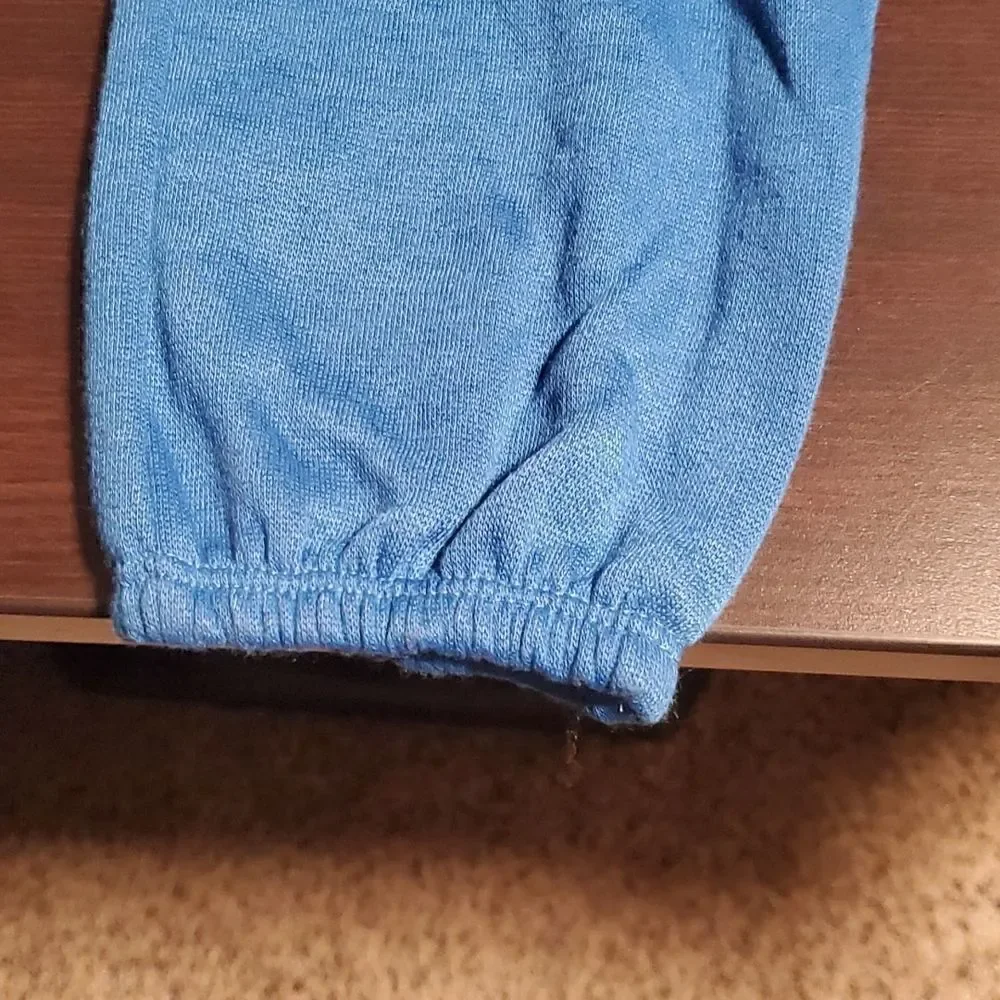 Kids sweatshirt with pants and hoodie